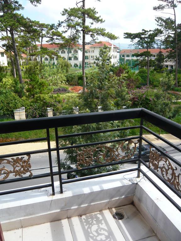 Cat Vy Guest House Dalat Exteriör bild